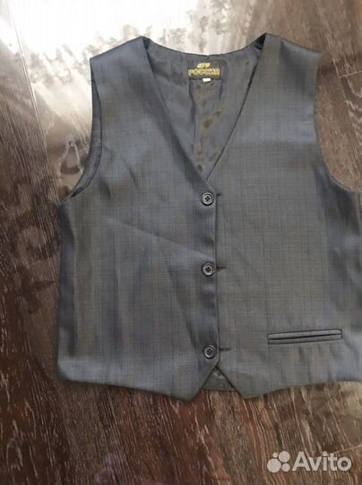 Жилетка в школу цена за каждую