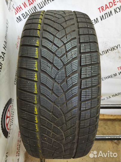 Goodyear UltraGrip 8 Performance 275/45 R20 110V