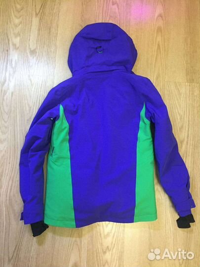 Горнолыжная куртка женская