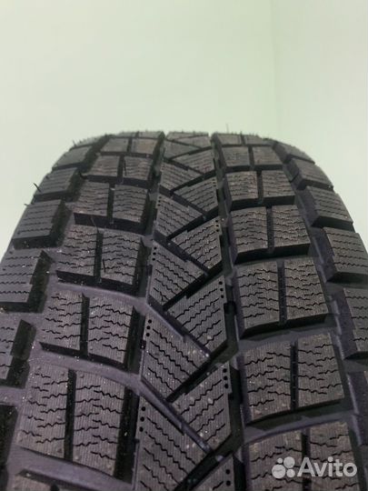 Firemax FM806 235/60 R18 107T