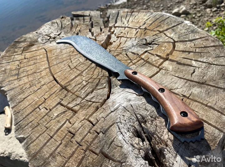 Топор цельнометаллический