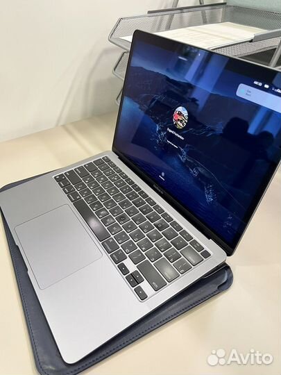 Apple macbook air 13 2020 m1