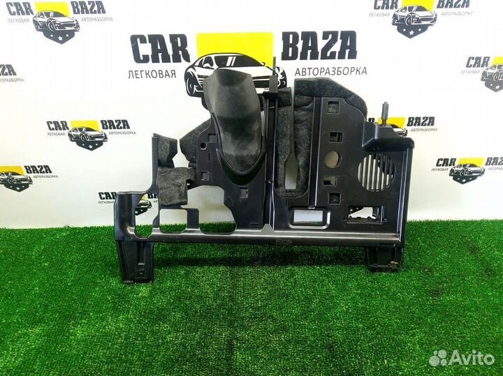 Обшивка торпеды Audi A4