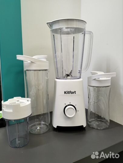 Блендер Kitfort KT-1380