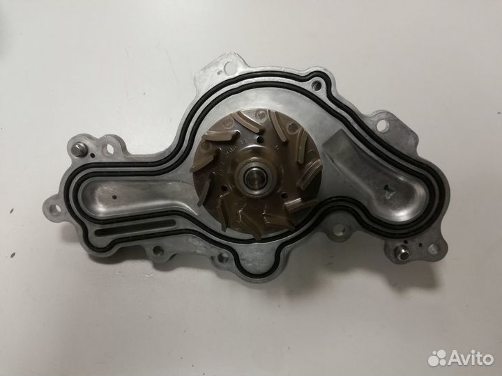 Помпа насос охлаждения Mazda CX9 Ford Explorer