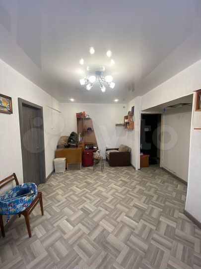 3-к. квартира, 42,4 м², 1/3 эт.