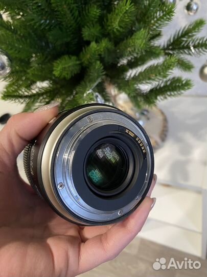 Объектив tamron для canon 35 1 8