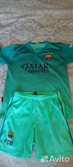 Футбольный костюм на 7-10 лет