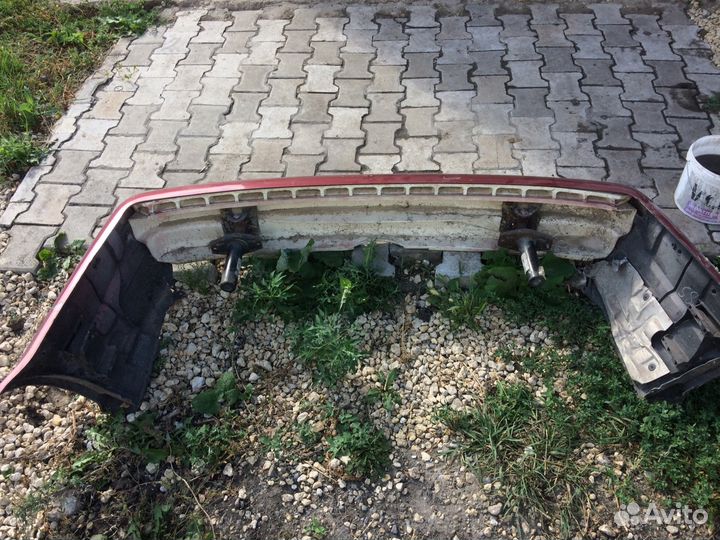 Бампер задний BMW E36,седан