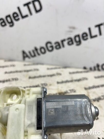 Мотор стеклоподъемника передний левый