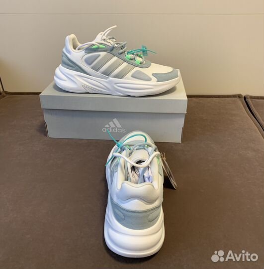 Кроссовки Adidas