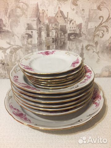 Набор праздничной посуды