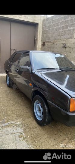 Продам сиденья LADA