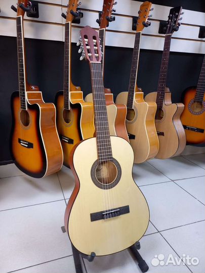 Классическая гитара 3/4 Cort Новая