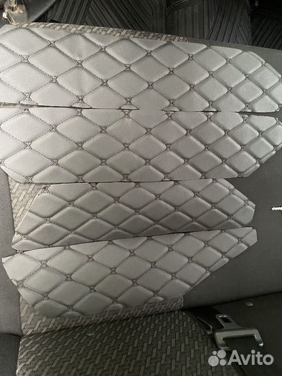 Вставки в дверные карты лада гранта черный ромб