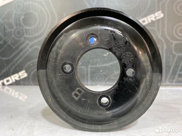 Шкив помпы Bmw X5 E53 M54B30 2006