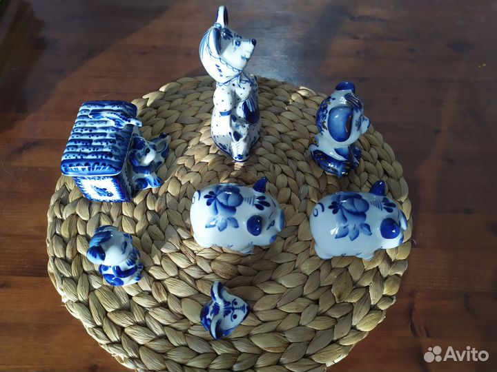 Фигурки Гжель