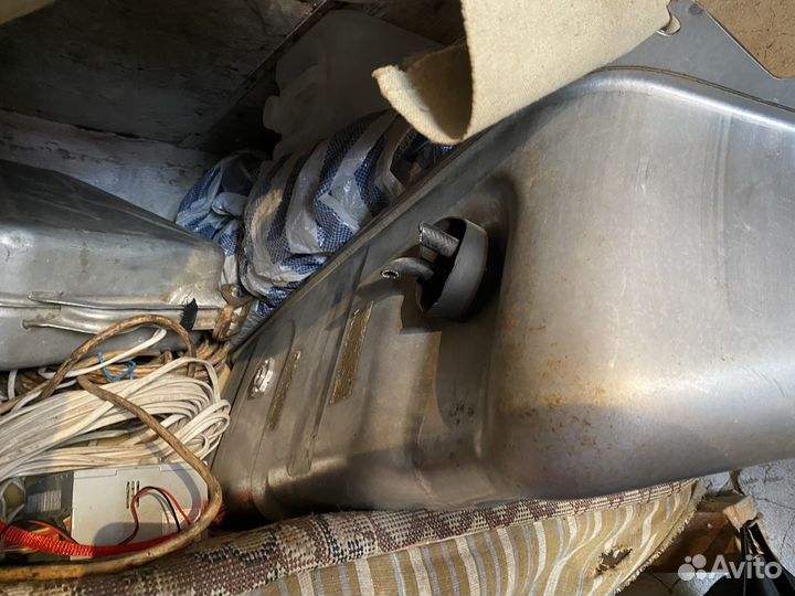 Бак топливный для мерседеса w210