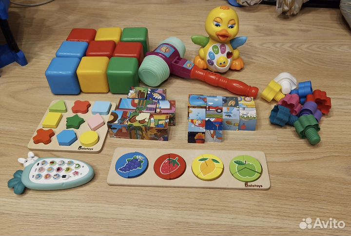 Развивающие игрушки пакетом