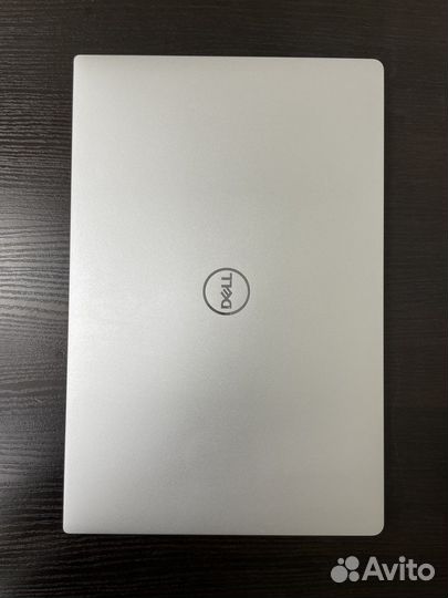 Dell XPS 13 7390 i7-10710U 16GB 512GB
