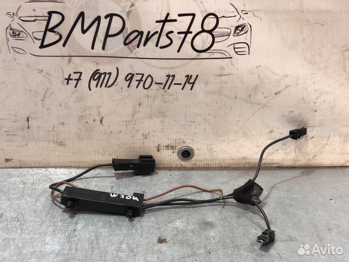 Фильтр помех антенный Mercedes-Benz W204