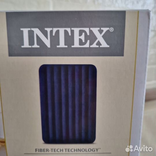 Надувной матрас intex