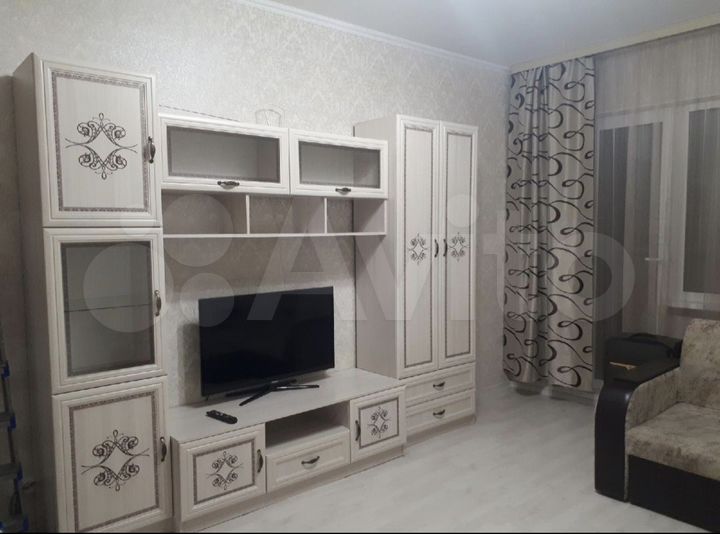 1-к. квартира, 48,4 м², 10/17 эт.