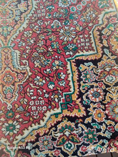 Ковер шерстяной 2 на 3 бу