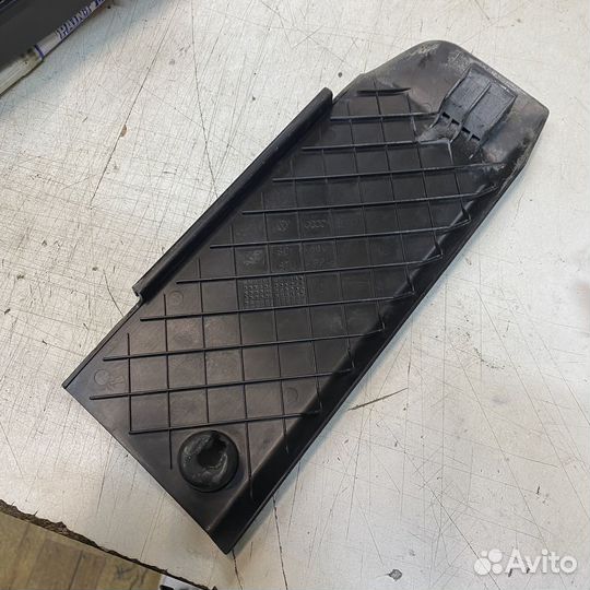 Накладка Volkswagen Passat B5