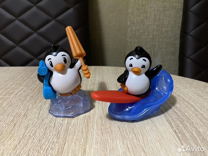 Игрушки из Kinder maxi Новогодние