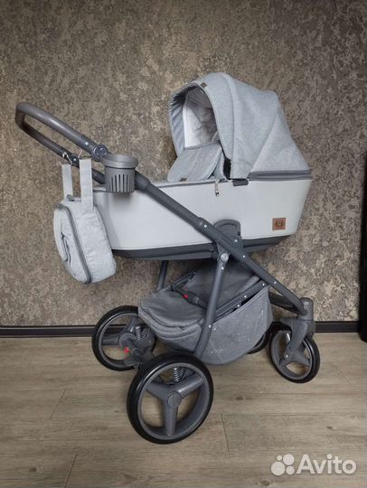 Коляска adamex reggio 2в1