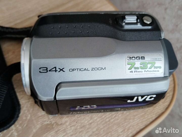 Видеокамера jvc everio GZ-MG135E