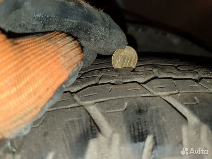 Bridgestone Dueler H/T 265/65 R17