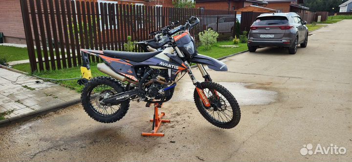 Avantis 300 pro carb