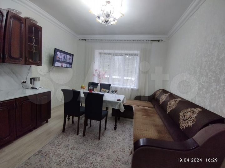 Дом 100 м² на участке 5 сот.