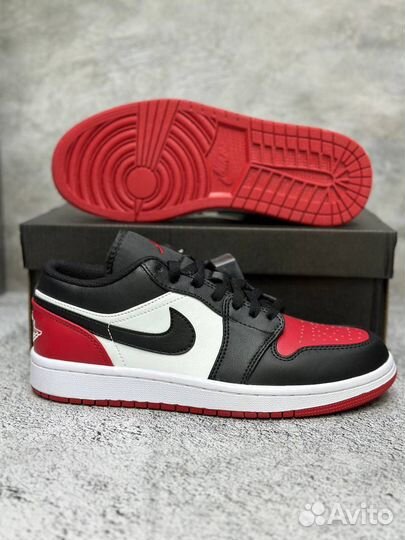 Nike Air Jordan 1 Low Bred Toe 2.0