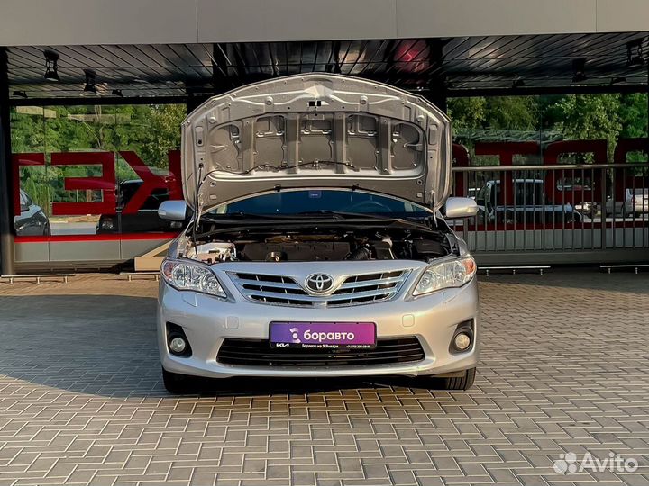 Toyota Corolla, 2010