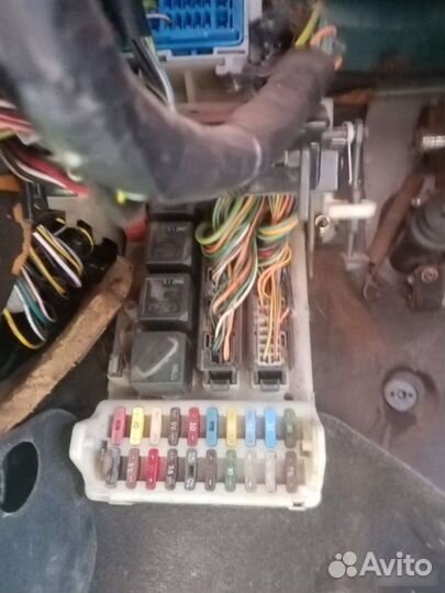 Блок предохранителей Ford Mondeo