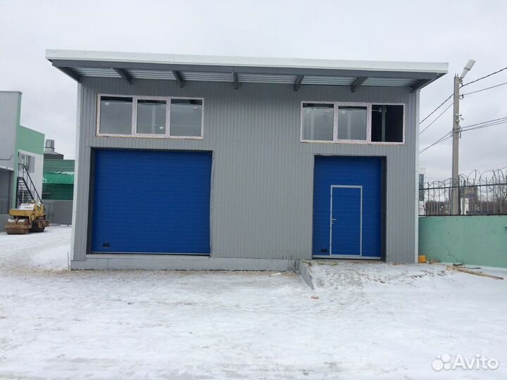 Промышленные секционные ворота DoorHan