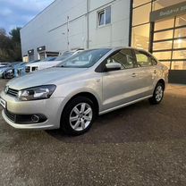 Volkswagen Polo 1.6 MT, 2012, 81 500 км, с пробегом, цена 895 000 руб.