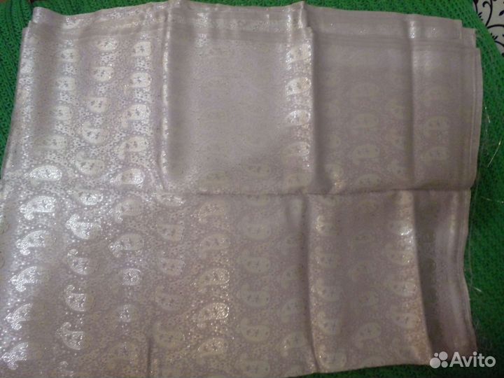 Полотенца и отрезы тканей