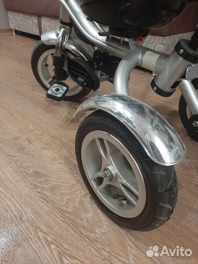 Велосипед-коляска с родительской ручкой