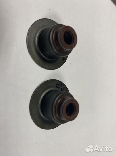 Колпачок маслосъёмный клапанов Валдай дв. Cummins