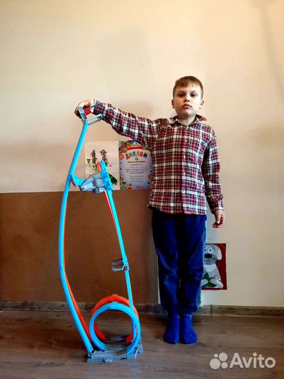 Трек Hot Wheels Скоростные мертвые петли GFH85