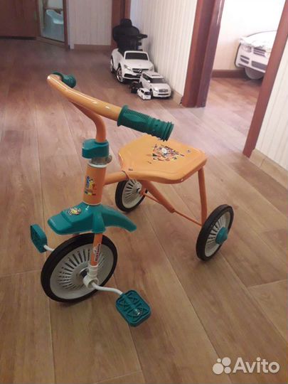 Детский трехколесный велосипед