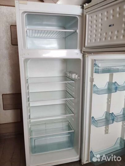 Холодильник electrolux