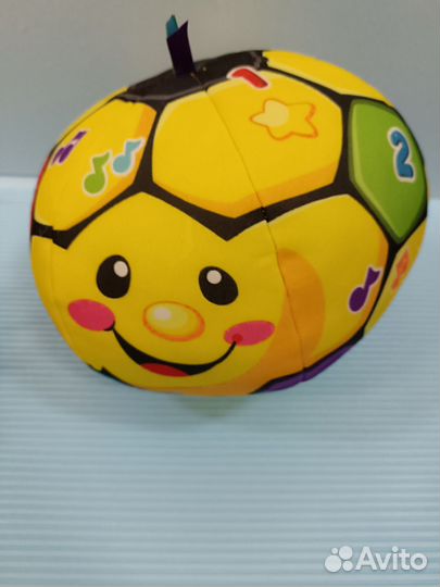 Музыкальный мяч Fisher price