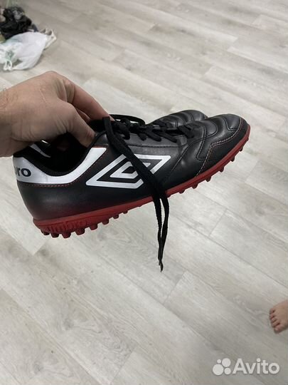 Сороконожки umbro 7,5