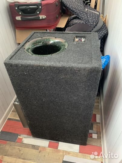 Автомобильный сабвуфер новый