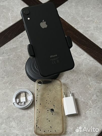 iPhone Xr, 64 ГБ